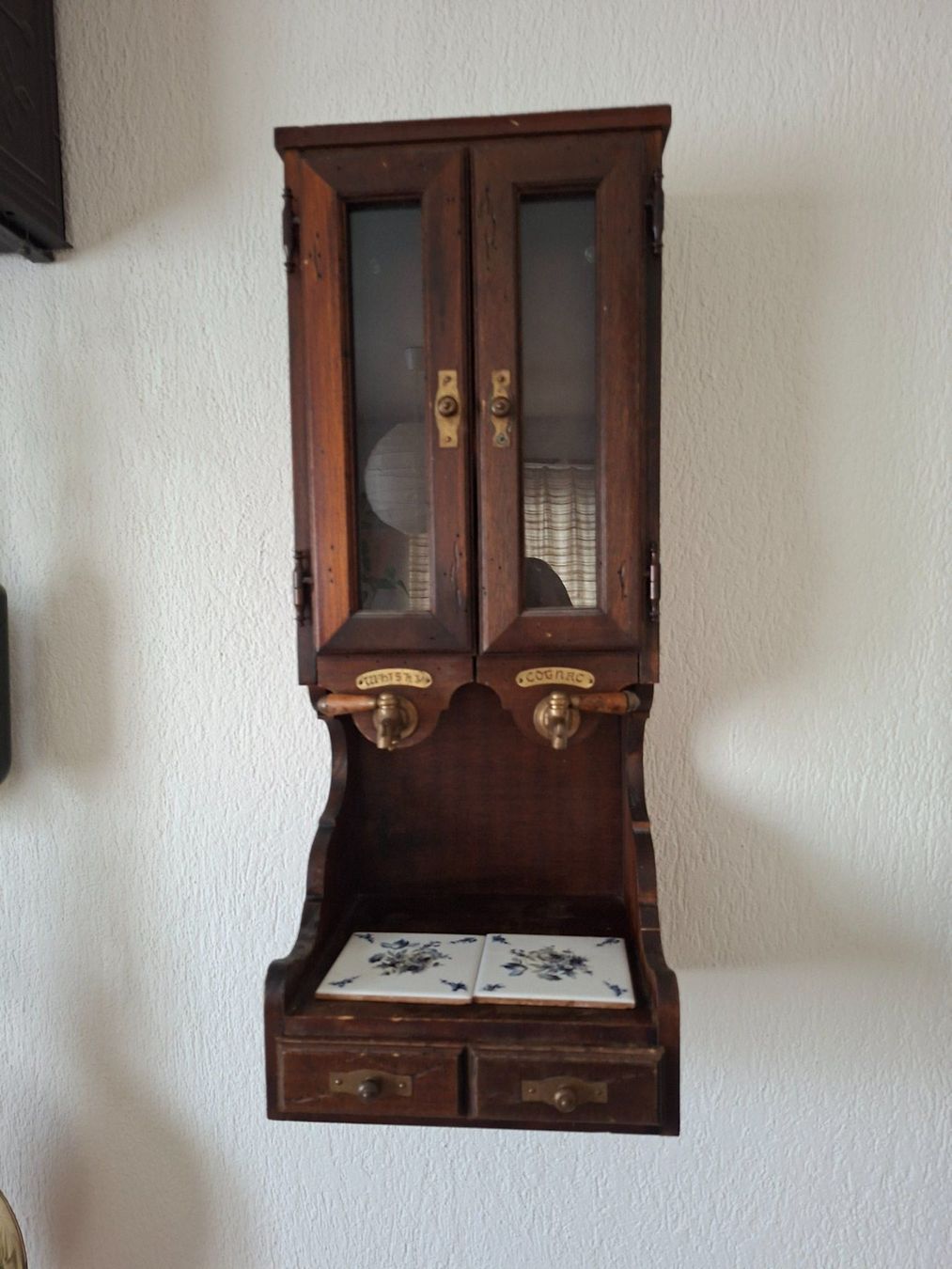 Scaffali: Whisky-Cognac Spender – Usato da Riniken venduto da donpedro59