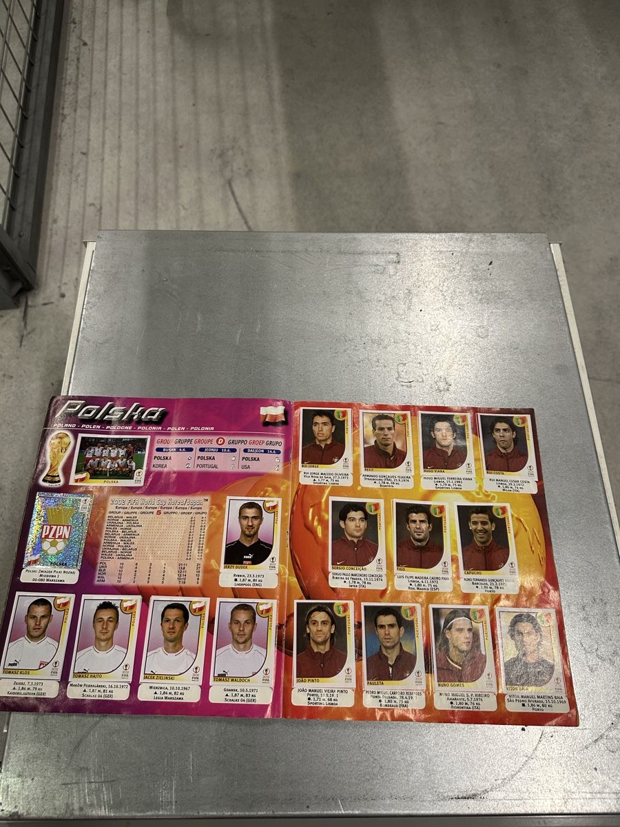 Panini Alben: Panini Album WM 2002 komplett – Gebraucht aus Chur von Sim7000 3