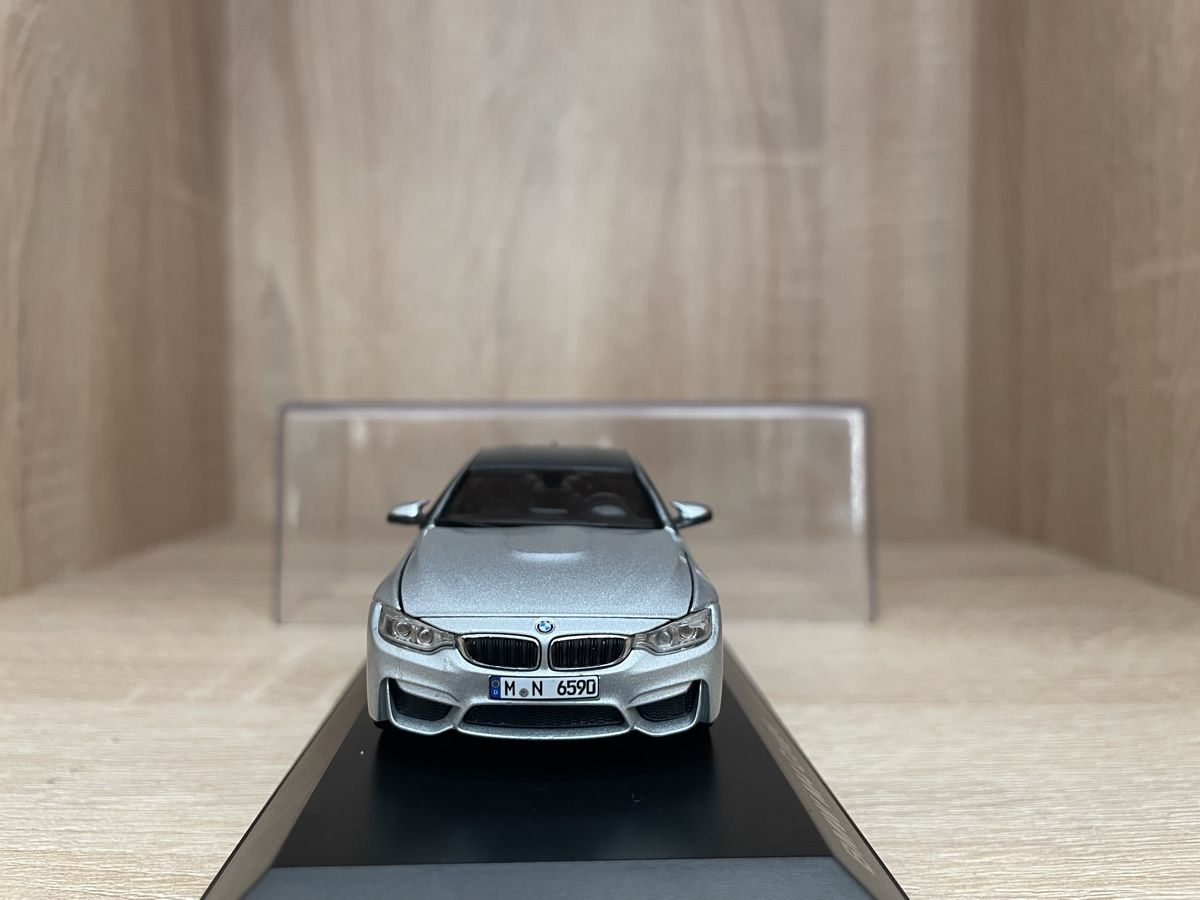 BMW Modellautos: Bmw M4 1/43 – Neu (gemäss Beschreibung) aus Paradiso von jovica1987 1