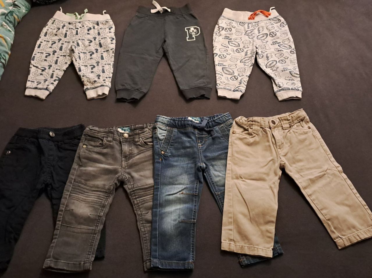 Lotti & Set di vestiti: Hosen Gr.74/80 – Usato da Oberrieden venduto da Raja011