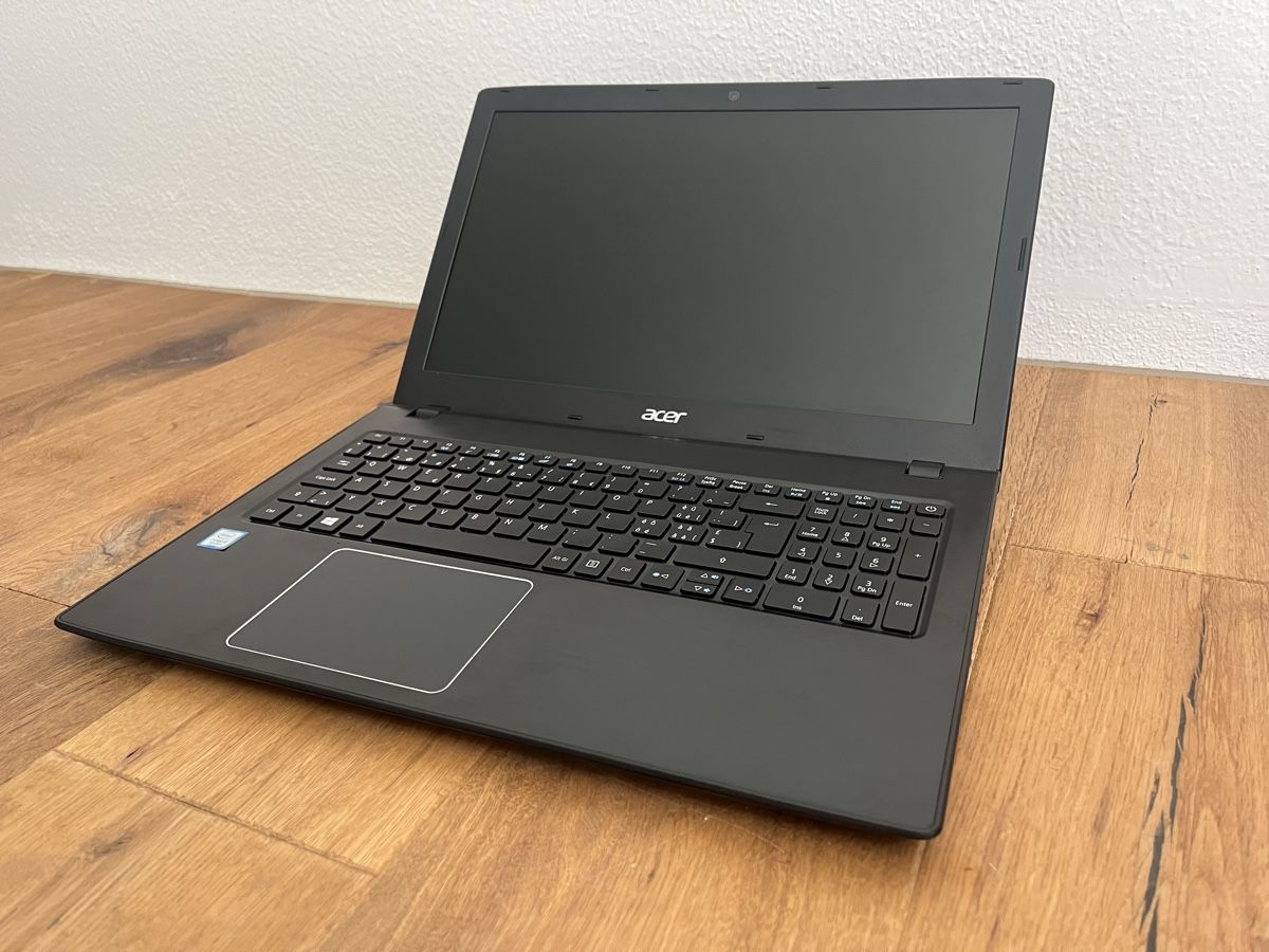 Aspire Notebook: Laptop Acer Aspire schwarz – Usato da Zürich venduto da Louloulette_