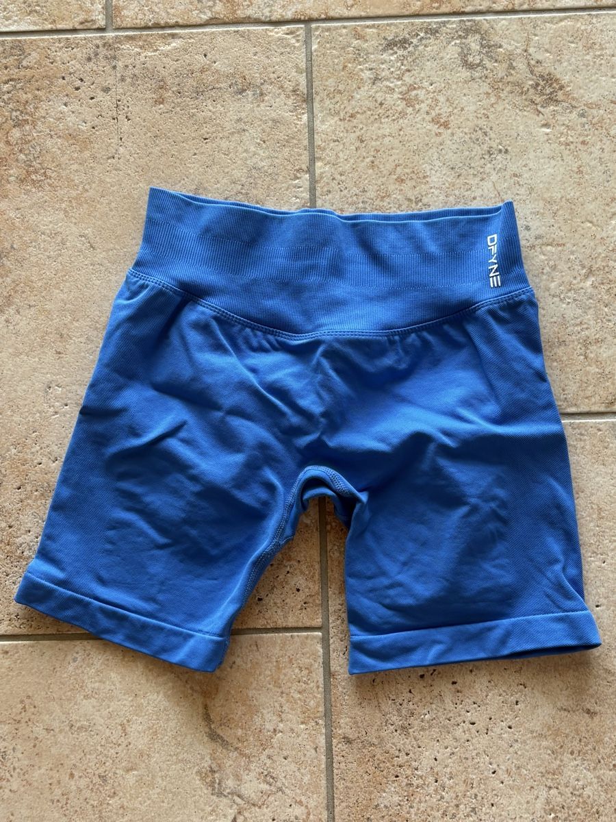 DFYNE Leggings: Dfyne Impact short 6.5” – Neu (gemäss Beschreibung) aus St-Prex von Chiaralop