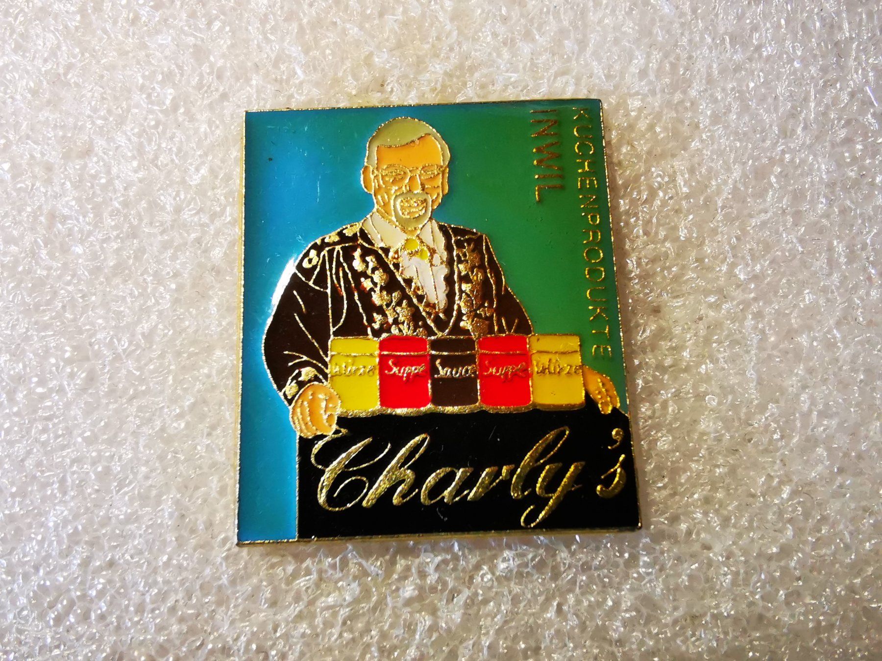 Placchette & Badge: Ansteckpin 75: Charly's – Usato da Oppligen venduto da Pin-Fall-Shop