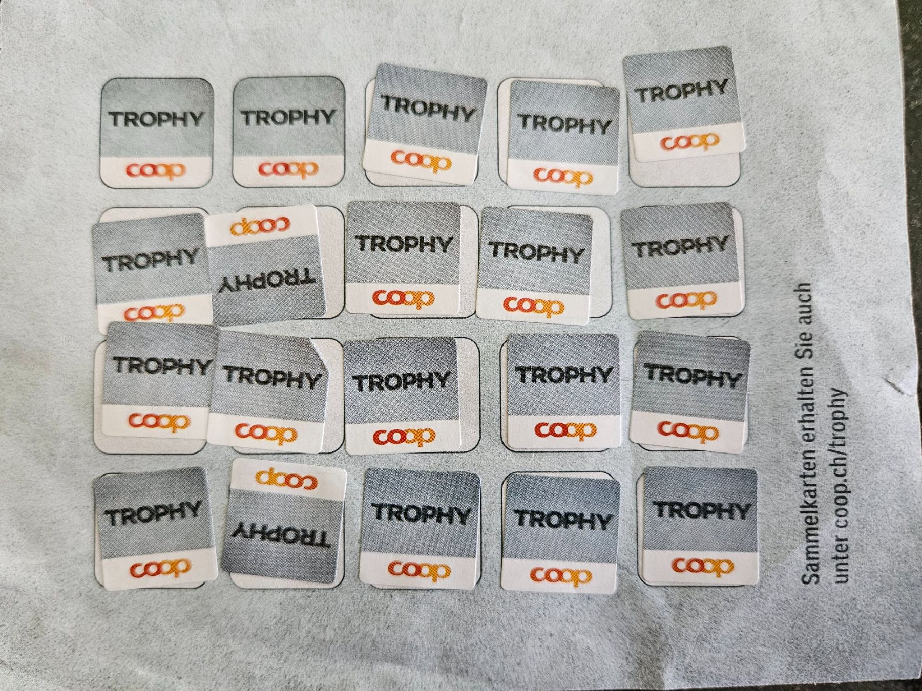 Coop Raccolte di bollini & punti: 20 Coop Trophy Sammelmarken – Nuovo e nell'imballaggio originale da Häfelfingen venduto da Selivia