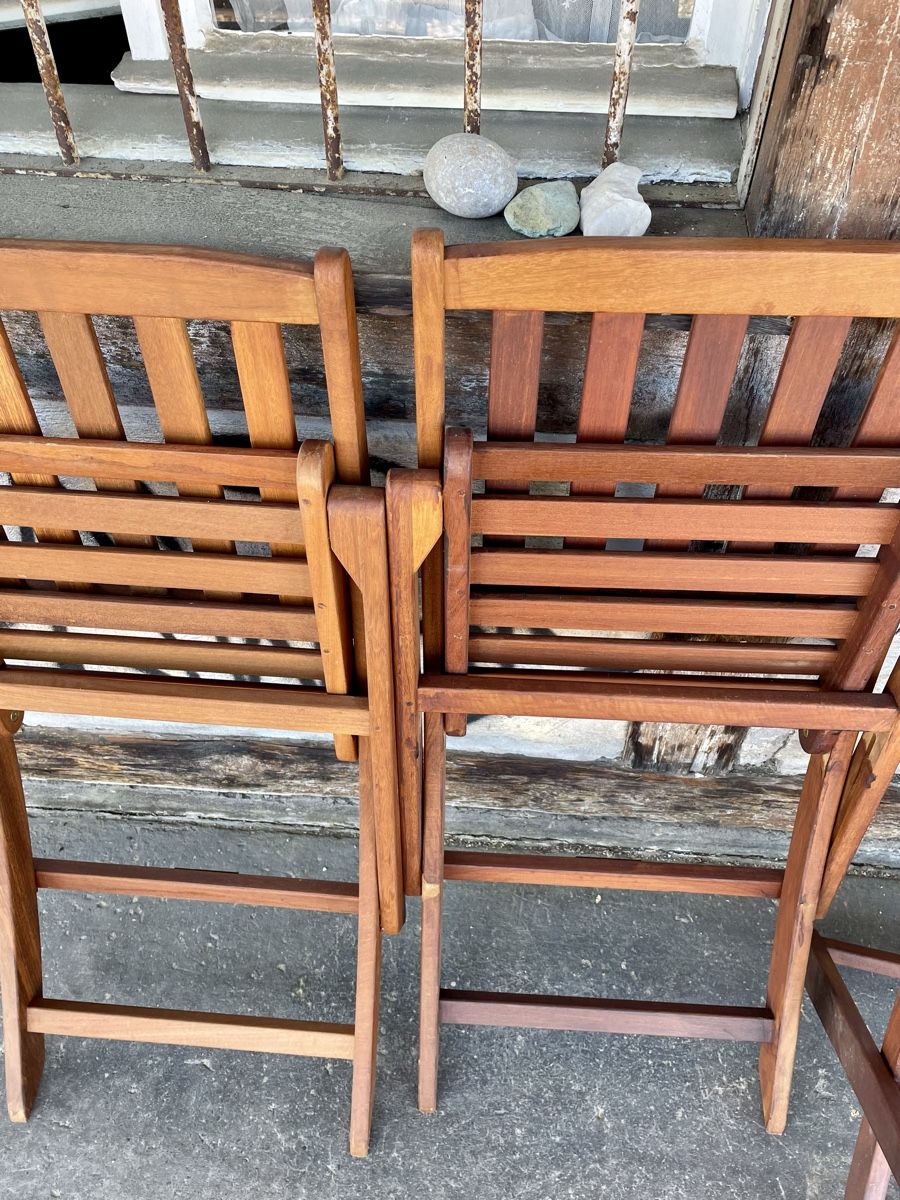 Pfister Sedie: 4 Gartenstühle Holz Pfister – Nuovo (secondo la descrizione) da Bern venduto da sinay01 5