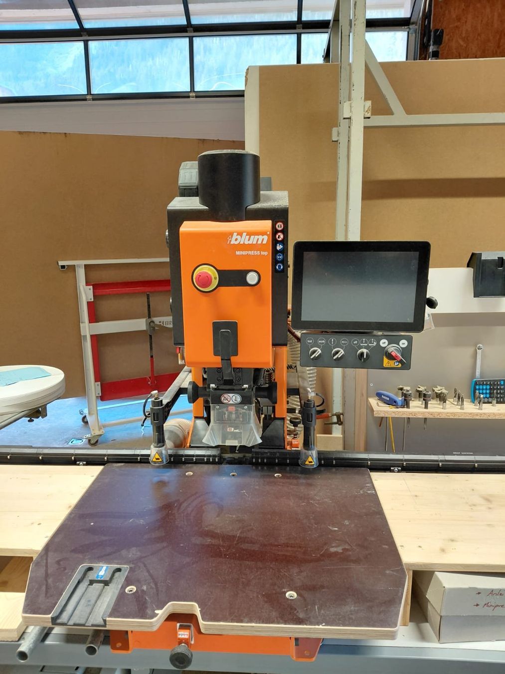 Alle Maschinen: MINIPRESS top Blum – Gebraucht aus Sörenberg von SimuA