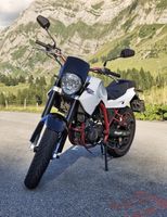 Motorrad MALAGUTI Monte Pro 125 weiss 