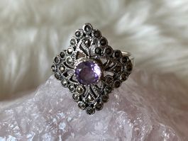 Ring Silber 925 mit violettem Stein