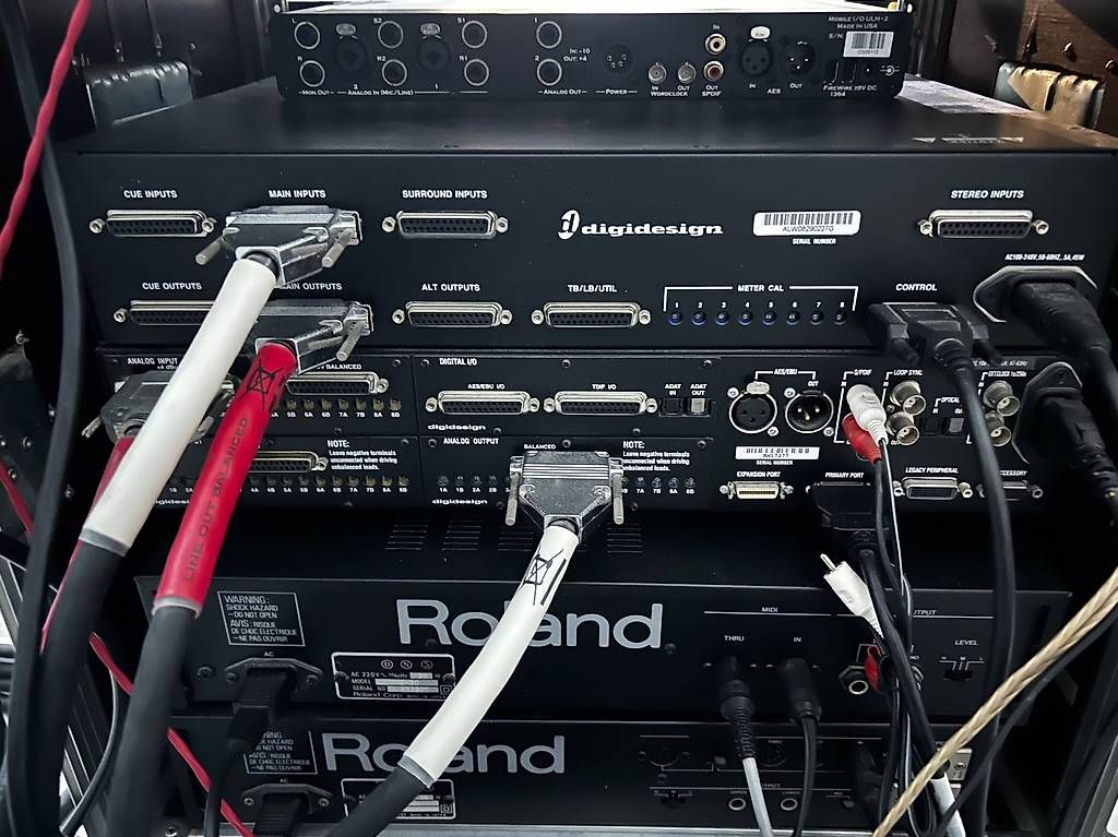 Mischpulte: AVID D-Command ES MIXER, XMON interface, XMON cable – Gebraucht aus Cadro von Argosound 4