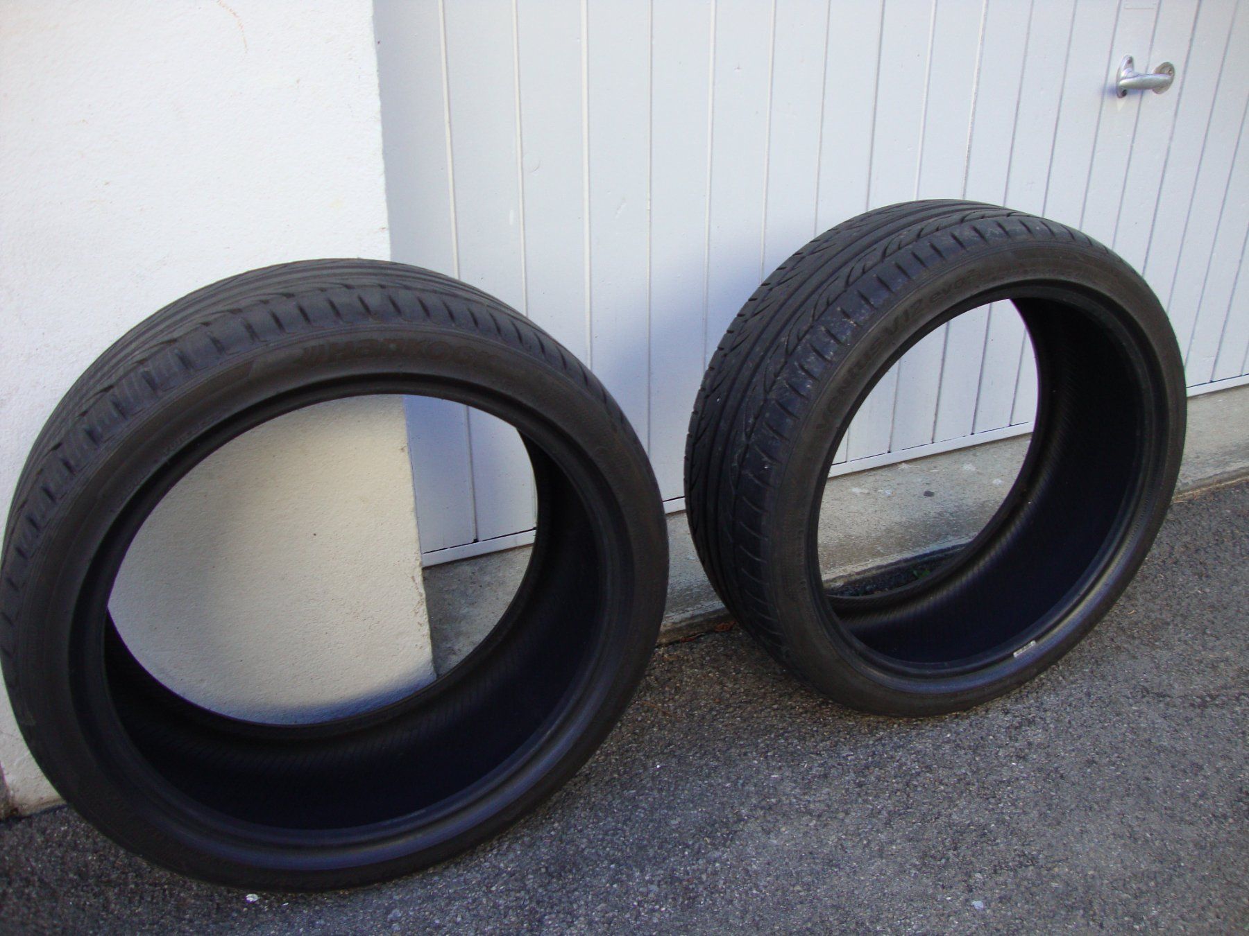 Hankook Pneumatici & Ruote complete: Sommerreifen  205/40/17 – Usato da Thun venduto da Velo-7 1