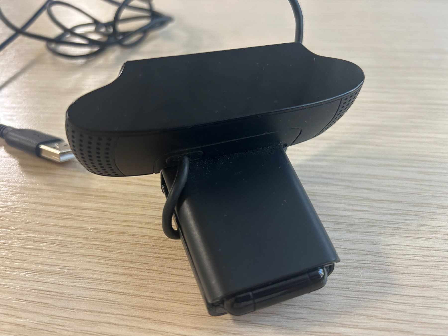 Logitech Webcams: Webcam Logitech V-U0028 – D'occasion à Camorino par c_raf 3