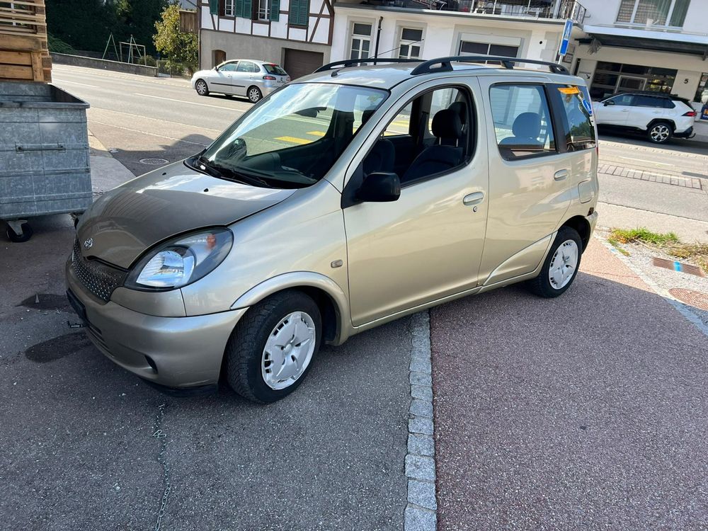 Rentner Fahrzeuge Aus 1 Handnull