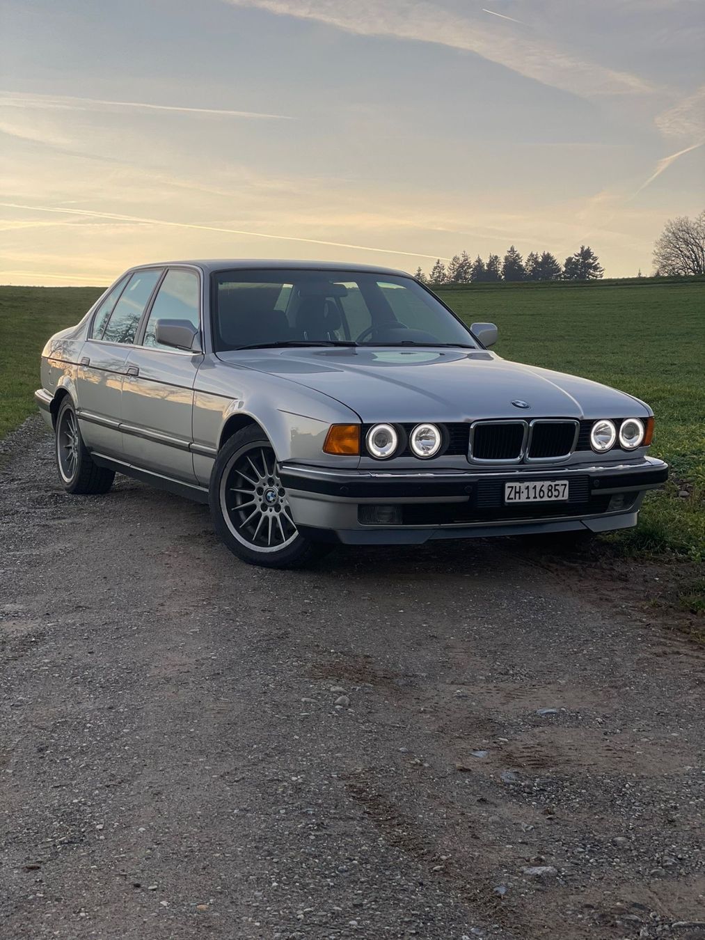 BMW Automobili: BMW 730i V8 E32 – Usato da Kloten venduto da Mg1111