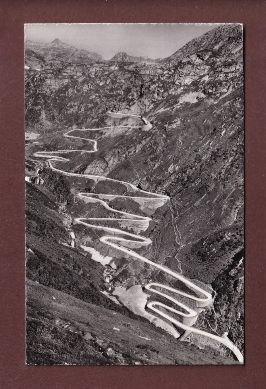 Cartoline postali: VALLE TREMOLA - 1960 – Usato da Pully venduto da nicecards