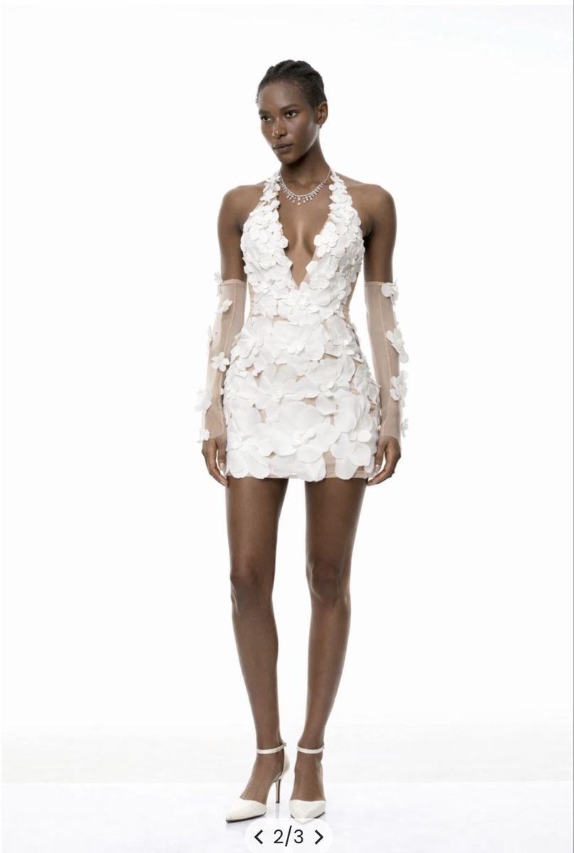 Kleider: Damen Kleid Blumenmuster Weiss – Neu (gemäss Beschreibung) aus Erlenbach ZH von Ma.Pi 2