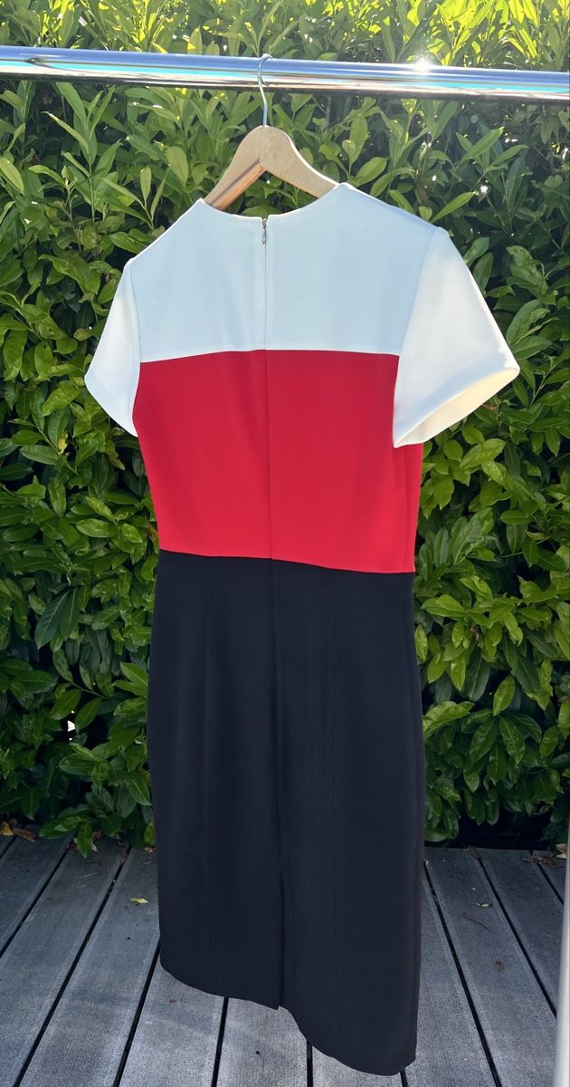 Esprit Robes: Robe Esprit S – Neuf (Voir description) à St-Aubin FR par claramathi 1