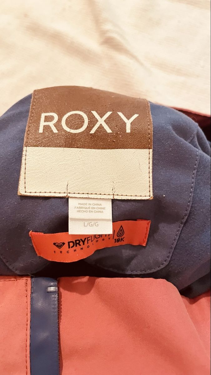 Roxy Giacche: Ski- oder Snowboardjacke Roxy Damen Größe L – Usato da Luzern venduto da lei_5btm 5