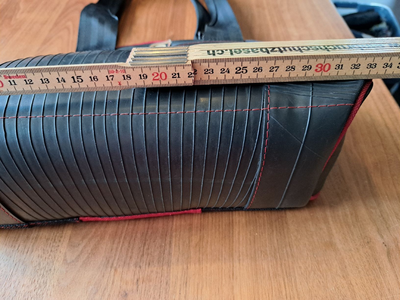 Taschen für Damen: Tasche – Gebraucht aus magden von cam_w2ff 4