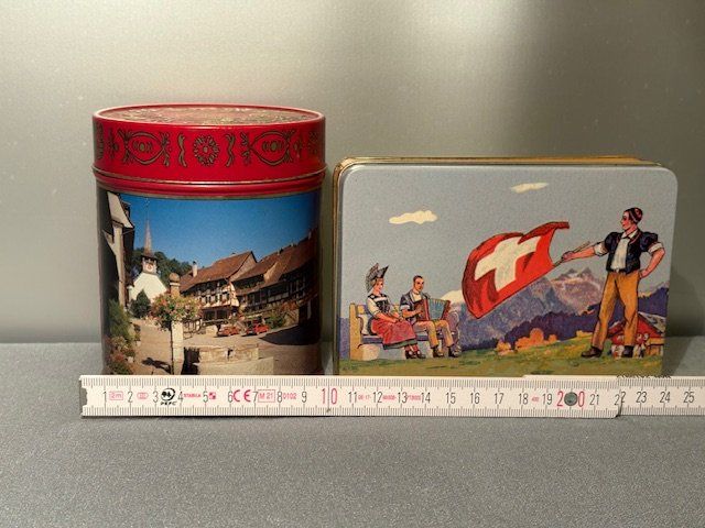 Pots: Vintage Blechdose Schweizer Folklore Trachten /Fahnenschwing – D'occasion à Kriegstetten par Dorothy66 1