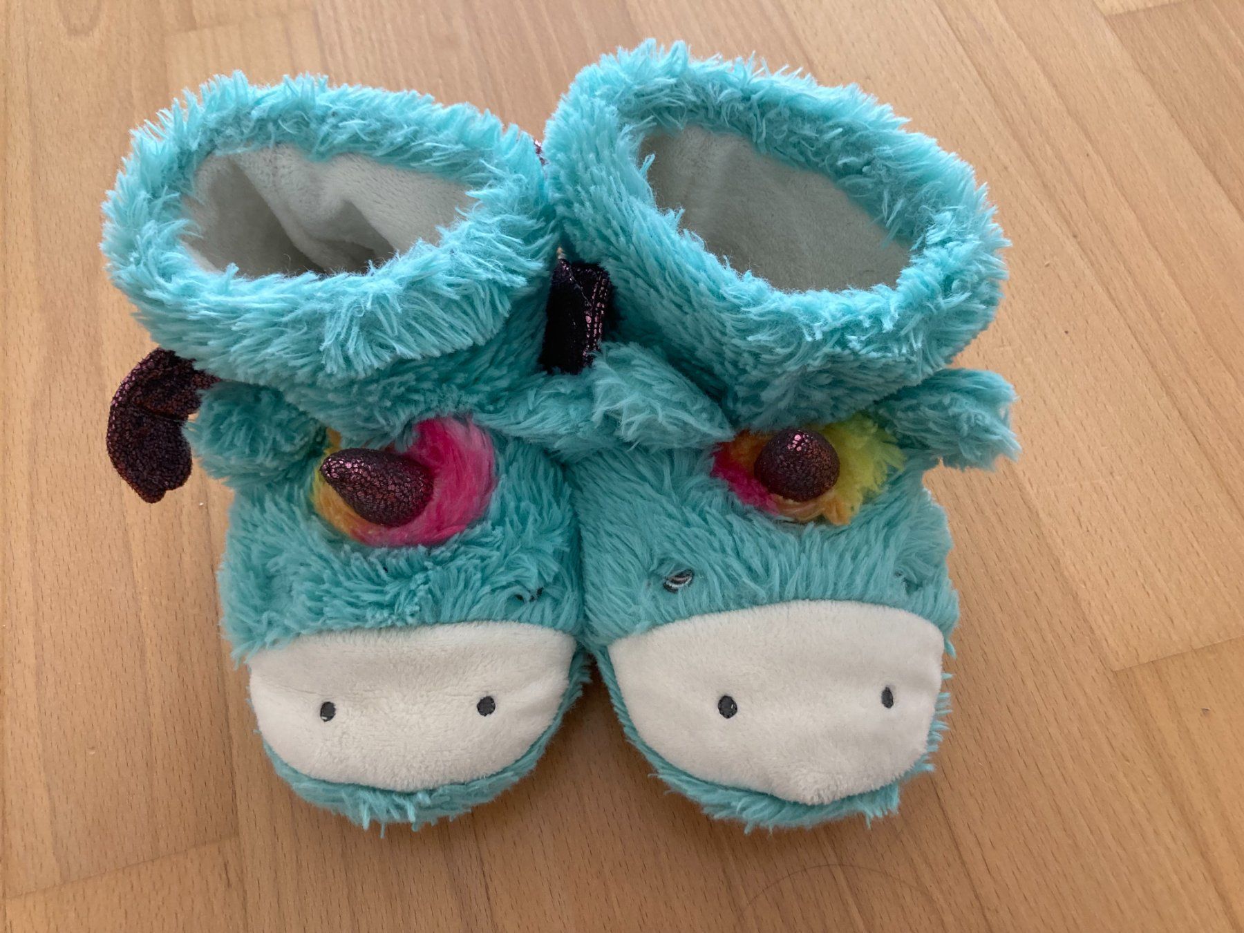 Scarpe per ragazze: Flausch-Finken "Einhorn" – Usato da Muttenz venduto da Juvenile33