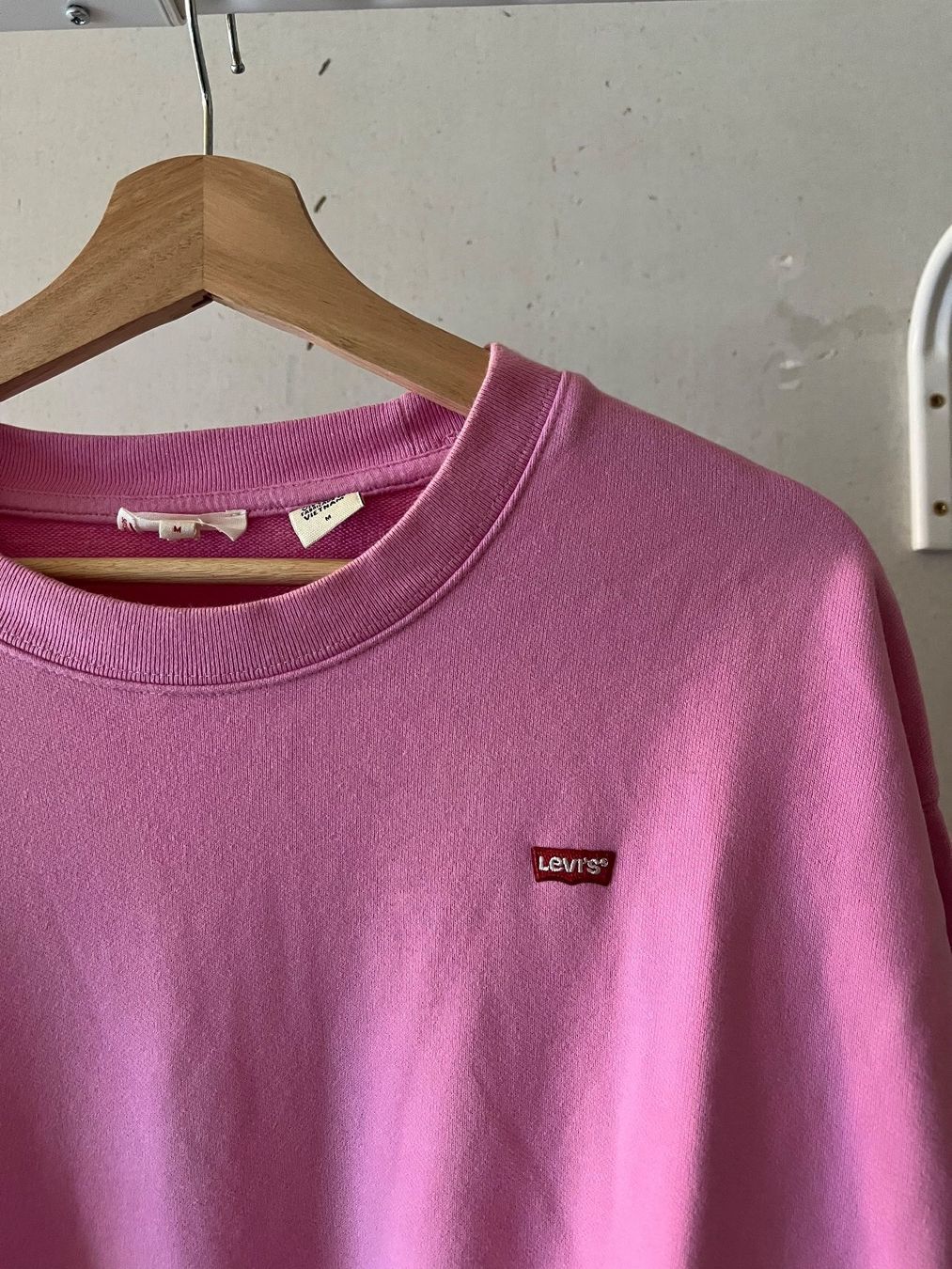 Levi's Maglioni & Felpe: Levis Hoodie – Usato da Basel venduto da lolixyz 1