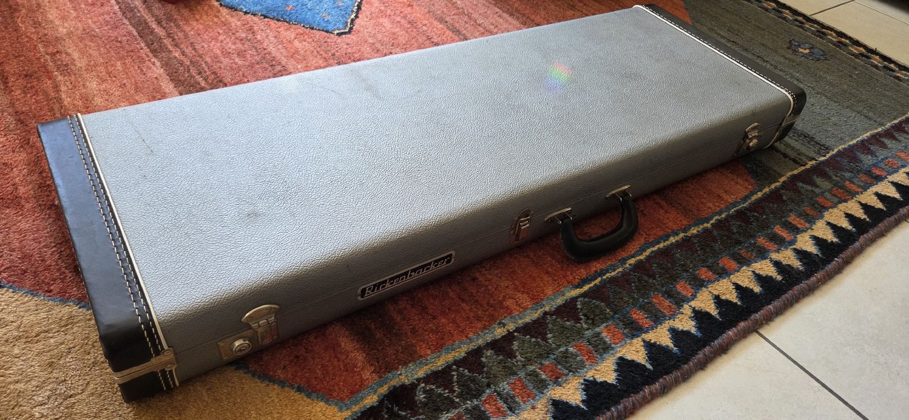 Rickenbacker Strumenti musicali: Rickenbacker 350 Liverpool – Usato da Meikirch venduto da livingpie 5