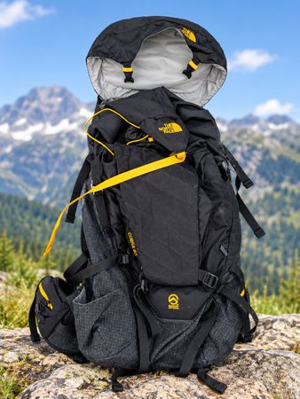The North Face Rucksack summit Cobra 60 schwarz gebraucht