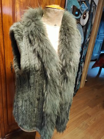 Gilet en fourrure véritable SCARLETT