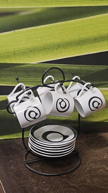 Set di piatti: Espresso  Tassen mit Gestell – Usato da Worb venduto da RFW