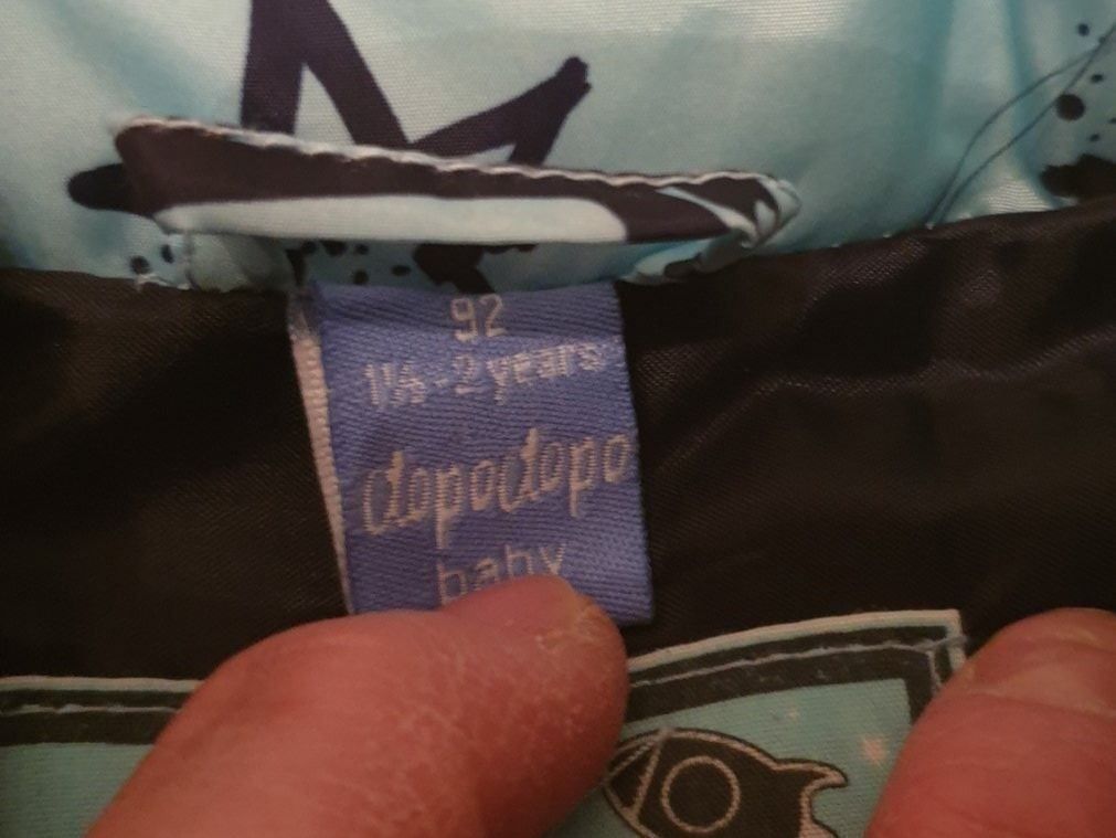 Altro abbigliamento per bambino: Neues gile gr 92 – Nuovo (secondo la descrizione) da Münchenbuchsee venduto da Kappa8 1