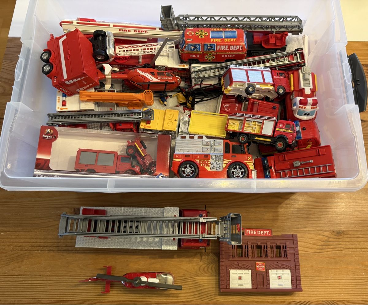 Giocattoli: Feuerwehr Spielzeug Paket – Usato da Schwyz venduto da Aasterix