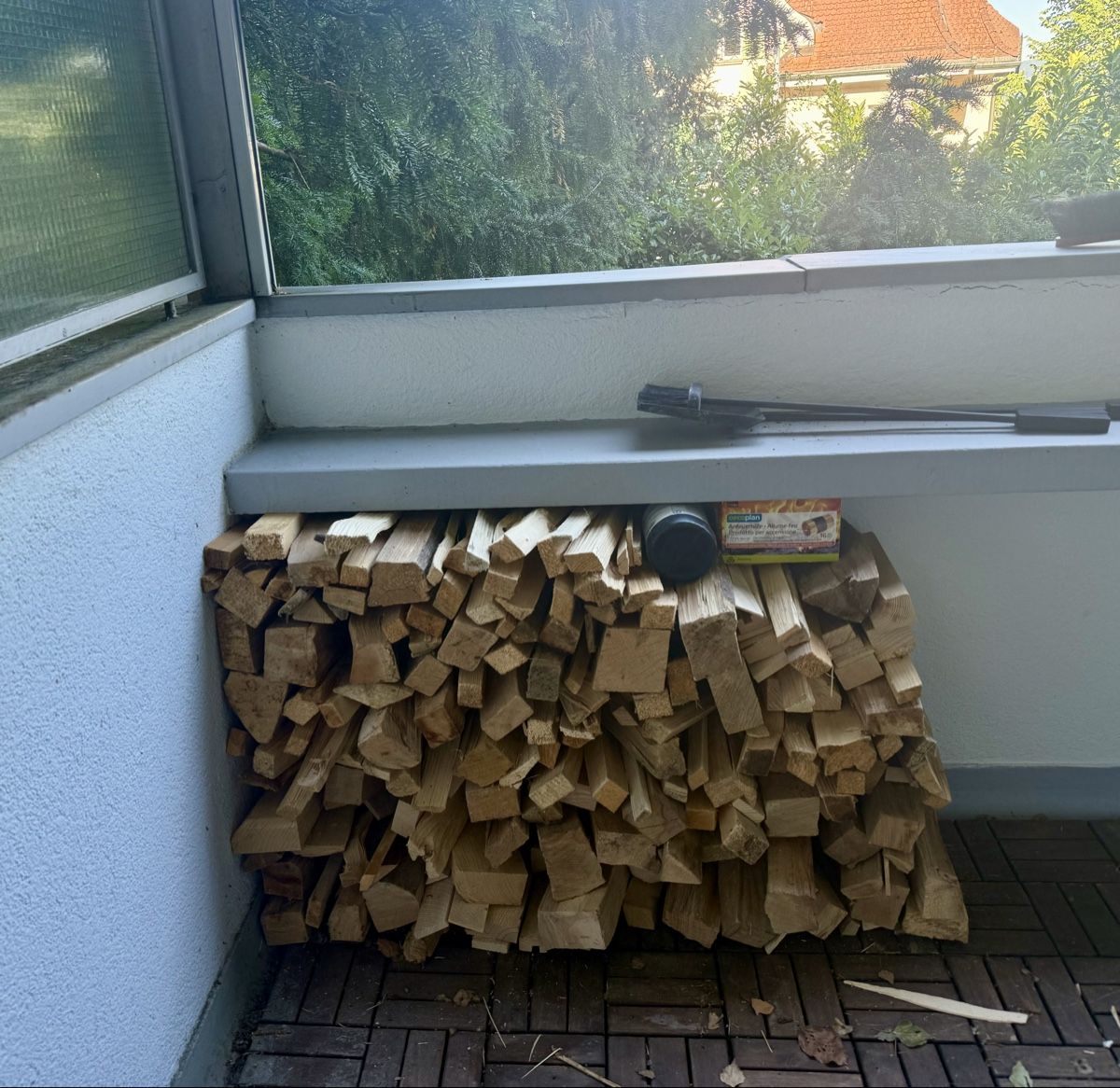 Articoli in legno: Brennholz zu verschenken – Usato da Zürich venduto da amk_nj25