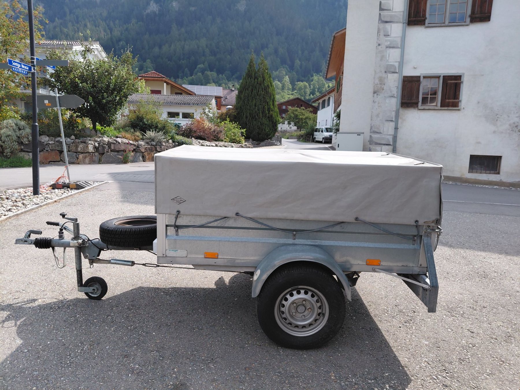 Anhänger: Sachentransport Anhänger – Gebraucht aus Scharans von R93