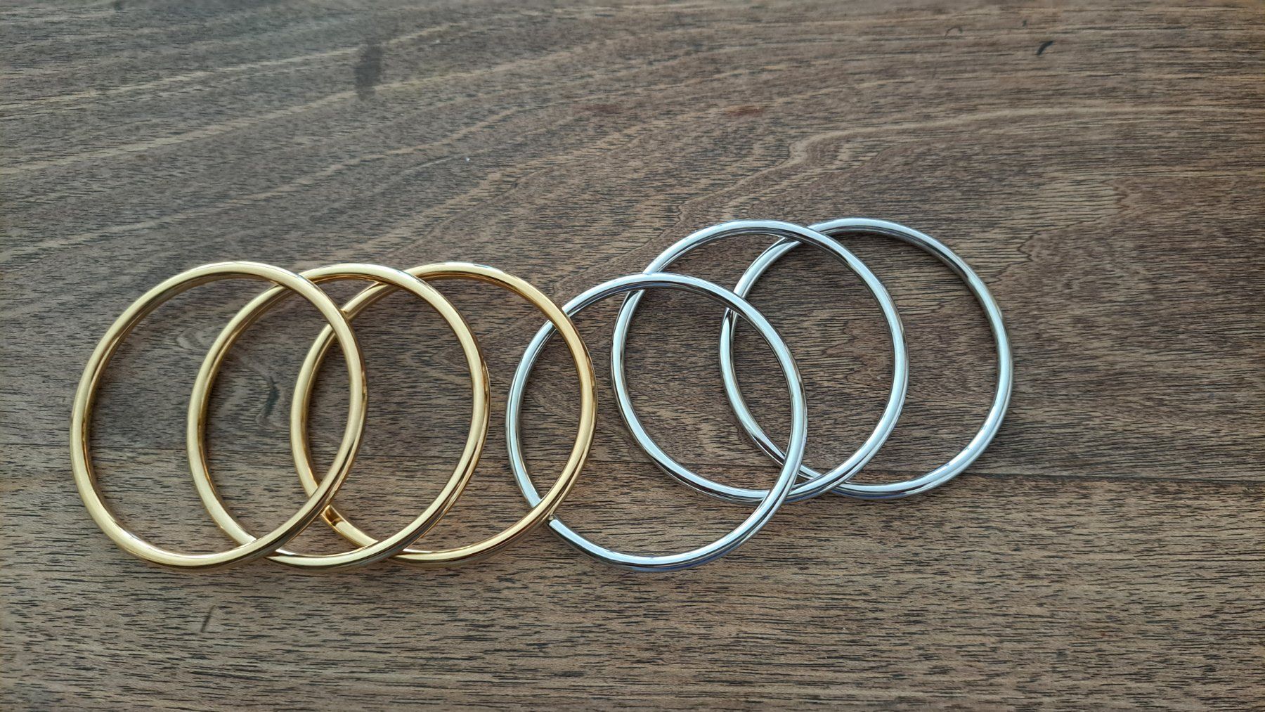 Bracciali & Braccialetti: petit bracelet rond doré – Nuovo (secondo la descrizione) da Chêne-Bourg venduto da n4r_7kyb 1