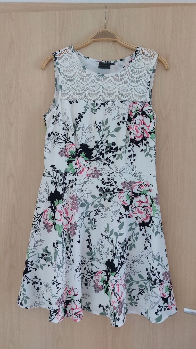 Rainbow Vestiti: Kleid Rainbow, Gr. 38 – Usato da Dettighofen venduto da monaso