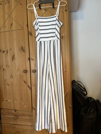 Sommerlicher Streifen-Jumpsuit ca. Grösse S