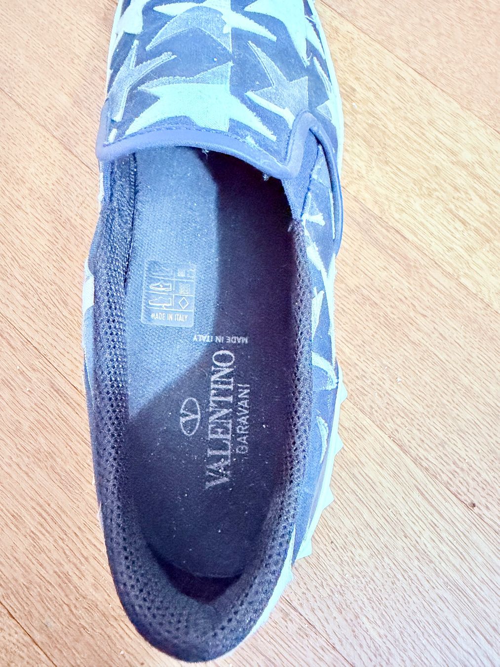 Valentino Herrenschuhe: Valentino scarpe comode taglia 42 – Gebraucht aus Lugano von can_xdd8 5