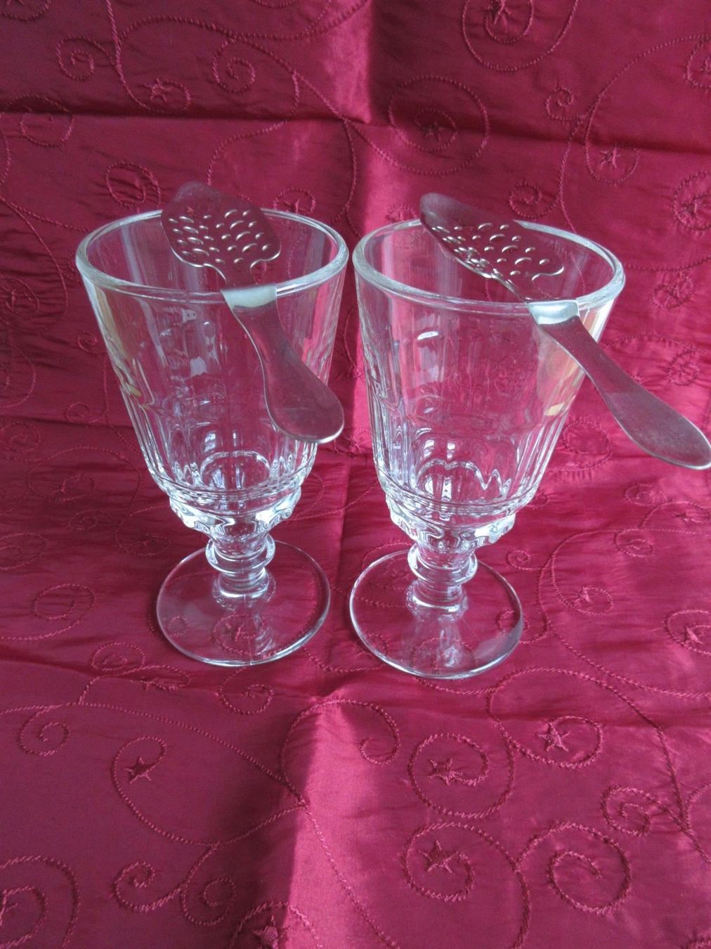Bicchieri: 2 Absinthgläser mit Löffel – Usato da Binningen venduto da Oldfashion 1