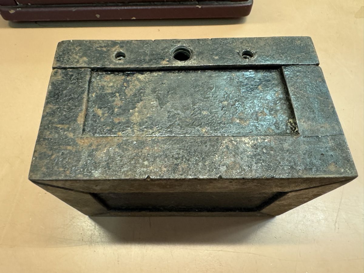 Antike Eisenkasse C.MEPPER (Gebraucht) in Chur für CHF 55 – mit ...