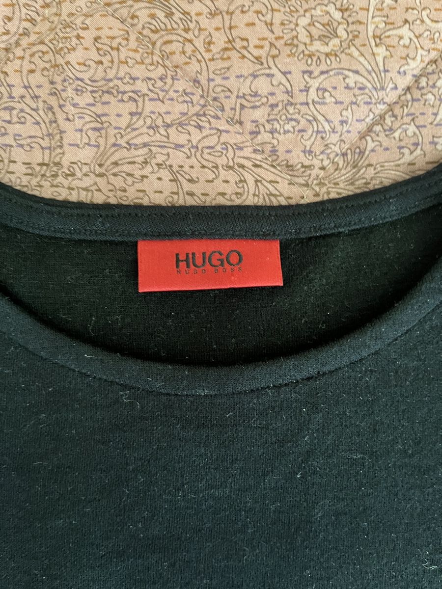 Hugo Boss Blusen: Hugo Boss Bluse XS – Gebraucht aus Pfäffikon SZ von Zitrone_100 1
