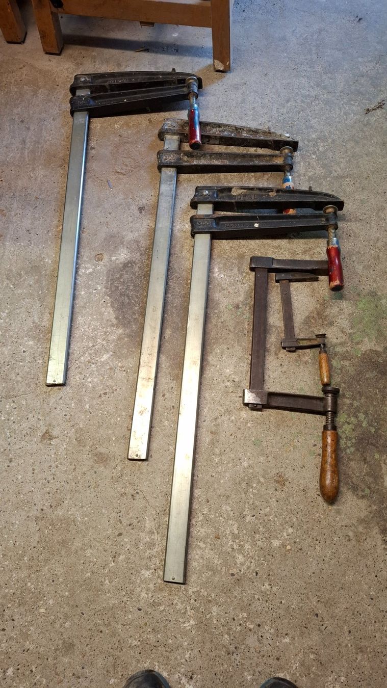 Tutti gli attrezzi: Schraubzwingen – Usato da Bottmingen venduto da Schreinerei_Nix_GmbH