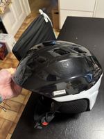 Casque de ski UVEX taille 59-61cm (L)