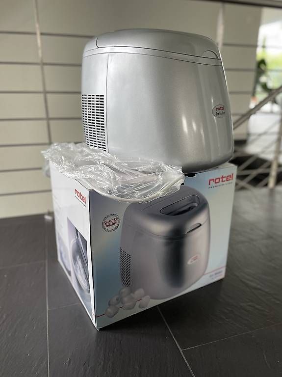 Rotel Elettrodomestici da cucina: Eiswürfelmaschine – Usato da Altendorf venduto da Nordseekind