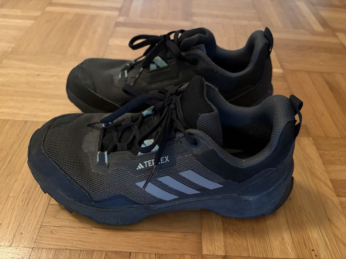 Adidas Schuhe für Jungen: Adidas Terrex Wanderschuhe – Gebraucht aus Bern von SanBuser