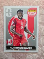 Panini WM 2026 Extra Sticker Alphonso Davies Silber