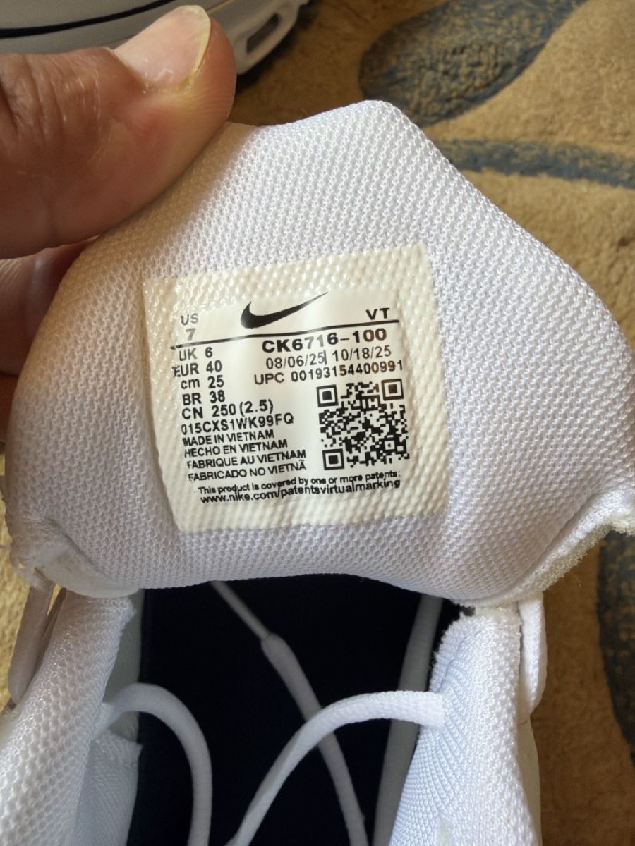 Herrenschuhe: Nike Air Max Plus TN - Blanc immaculé - Taille 40 – Neu und originalverpackt aus Fribourg von far_p8f5 5
