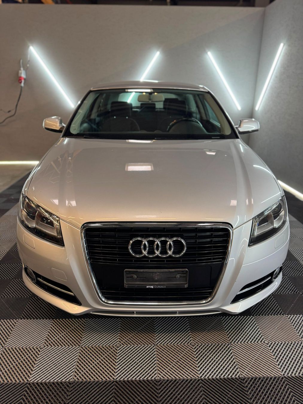 Audi Automobili: AUDI A3 1.4 TFSI Ambition S-tronic – Usato da Lienz venduto da D.Z.0709 1