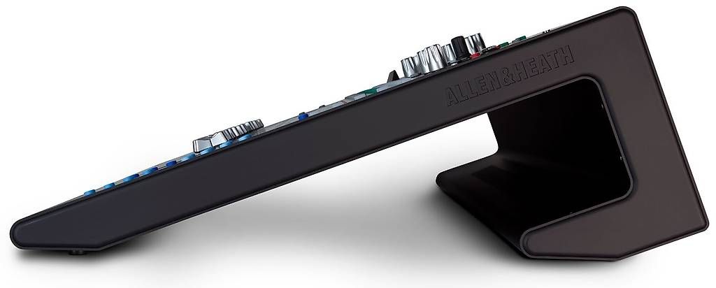 Allen & Heath Console di mixaggio: Allen & Heath QU-32C C-Chrome – Nuovo e nell'imballaggio originale da Giebenach venduto da MusiX-Pro 1