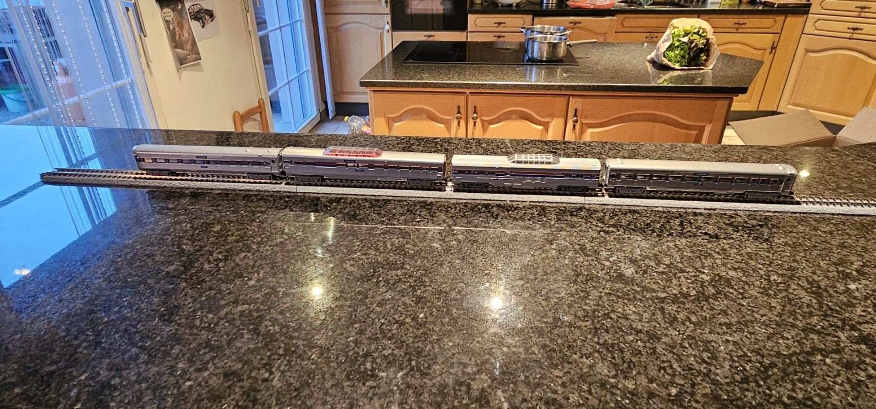 Modellini di ferrovie: Amtrak Personenwagen Set Spur N – Usato da algetshausen venduto da Jactrebo 1