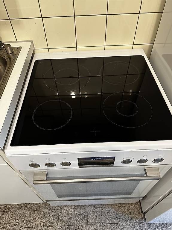 Cucine: Cuisinière/Four Bosch électrique sous garantie 2 ans – Usato da Genève venduto da bas_wl9q 1